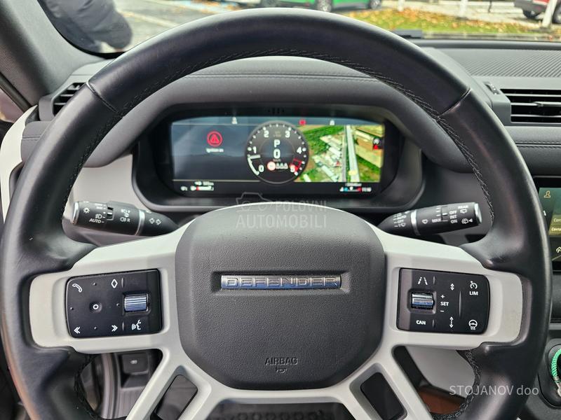 Land Rover Defender SE