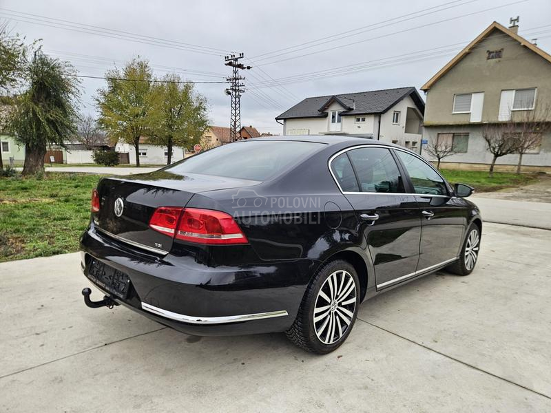 Volkswagen Passat B7 1.6 TDI HIGHLINE