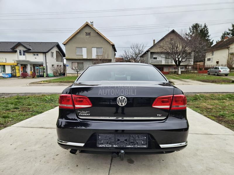 Volkswagen Passat B7 1.6 TDI HIGHLINE