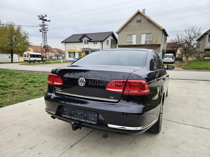Volkswagen Passat B7 1.6 TDI HIGHLINE