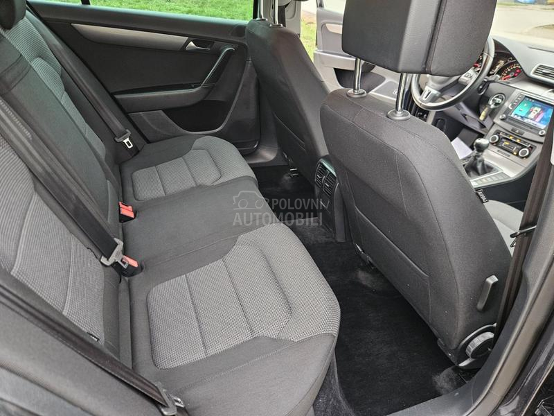 Volkswagen Passat B7 1.6 TDI HIGHLINE