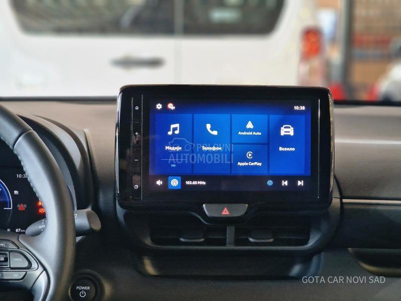 Toyota Yaris 1.5 HEV  SOL ASSIST