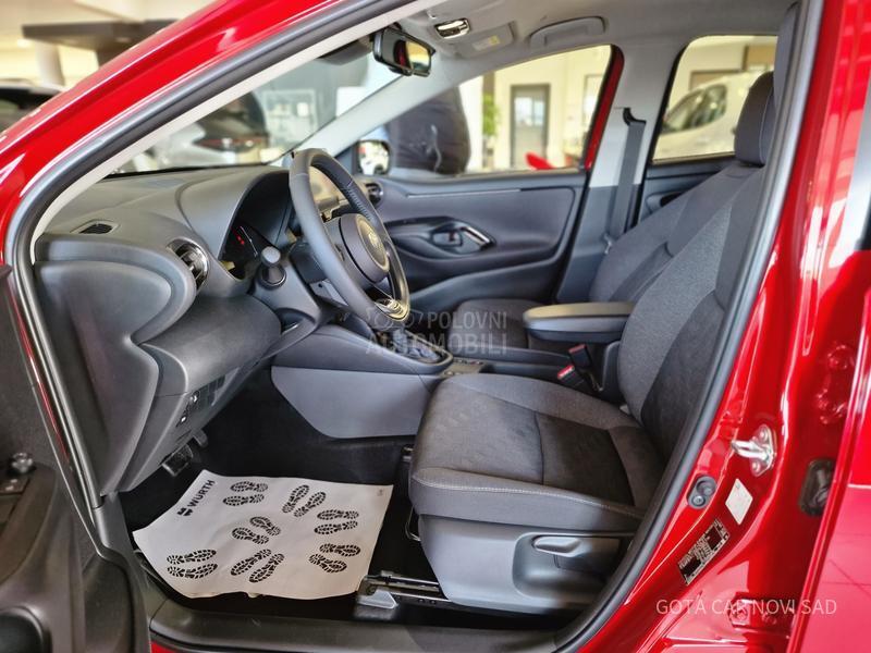 Toyota Yaris 1.5 HEV  SOL ASSIST