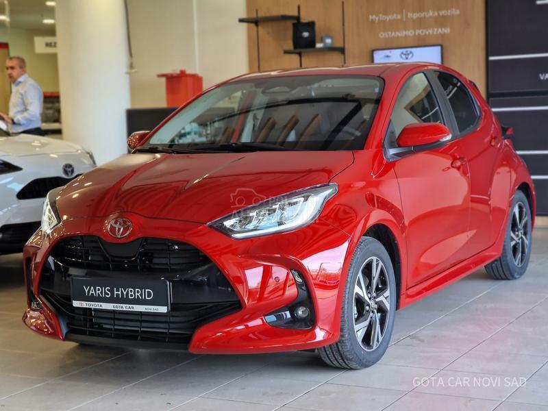 Toyota Yaris 1.5 HEV  SOL ASSIST