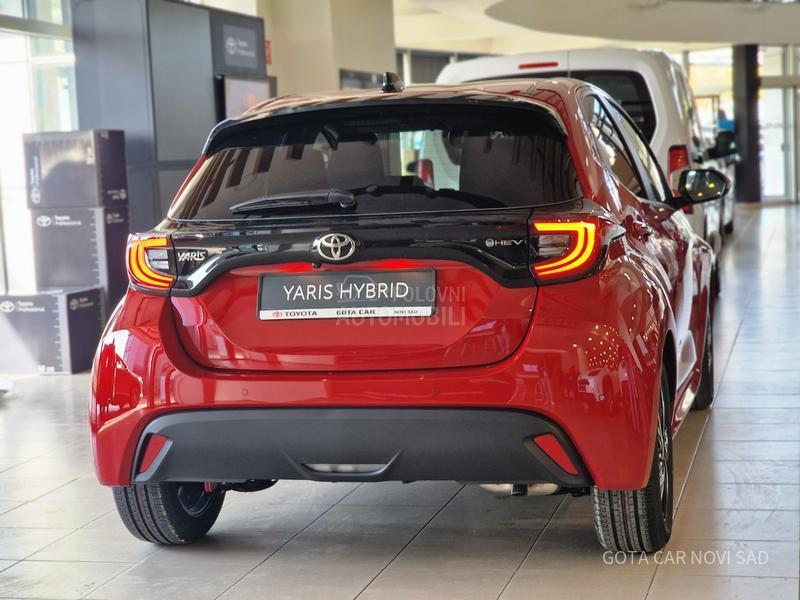 Toyota Yaris 1.5 HEV  SOL ASSIST