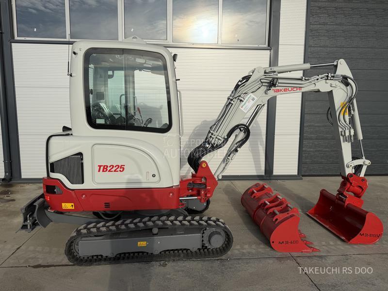 Takeuchi TB225