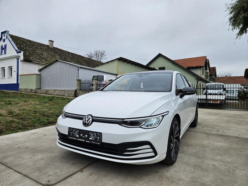 Volkswagen Golf 8 2.0 TDI HIGHLINE