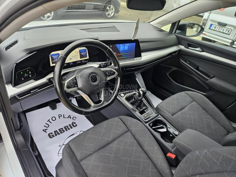 Volkswagen Golf 8 2.0 TDI HIGHLINE