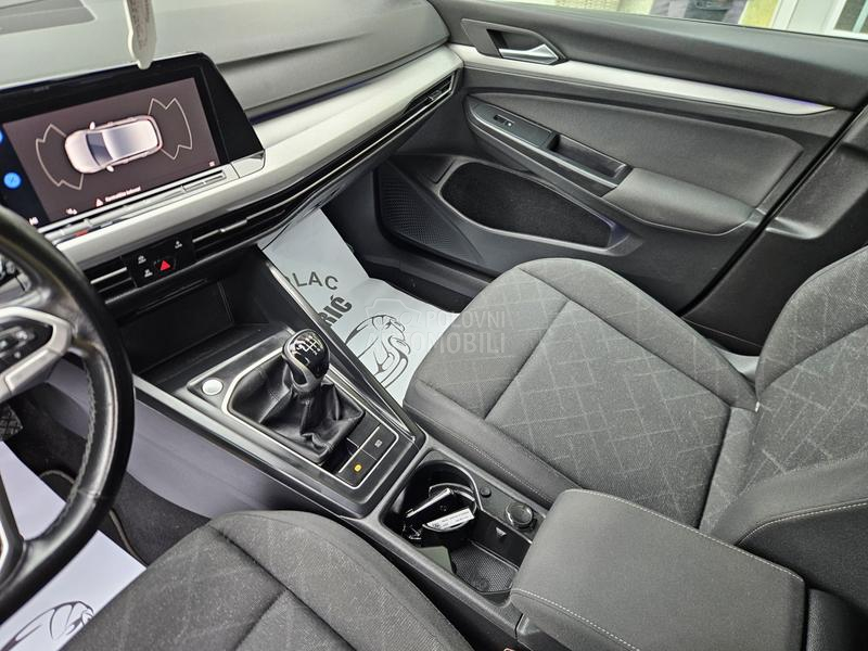 Volkswagen Golf 8 2.0 TDI HIGHLINE