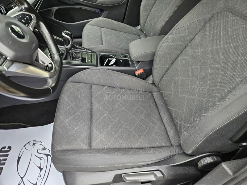 Volkswagen Golf 8 2.0 TDI HIGHLINE