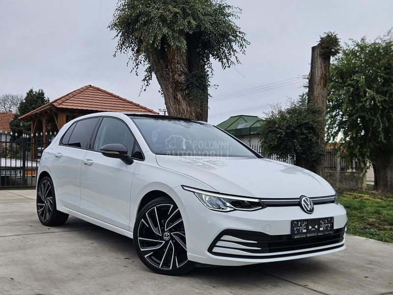 Volkswagen Golf 8 2.0 TDI HIGHLINE