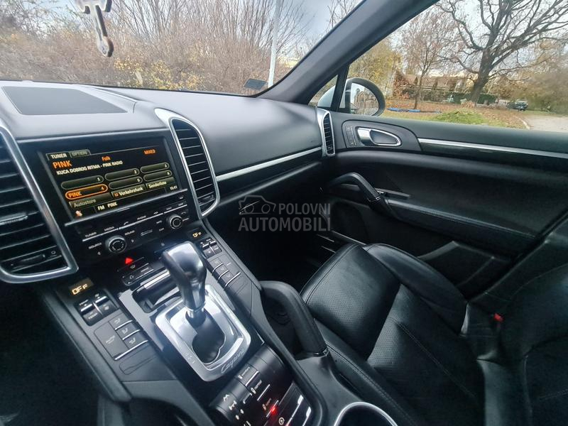 Porsche Cayenne 
