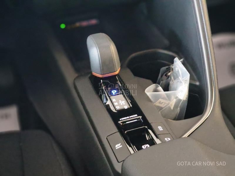 Toyota C-HR 1.8 HEV CVT C-OOL