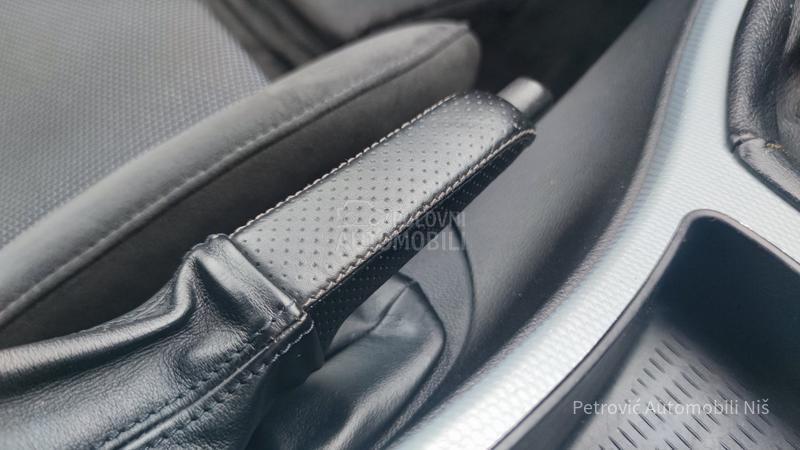 BMW 320 D ///M Optic//NOV//