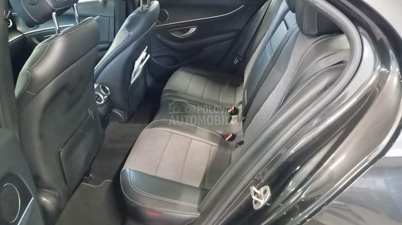 Mercedes Benz E 220 