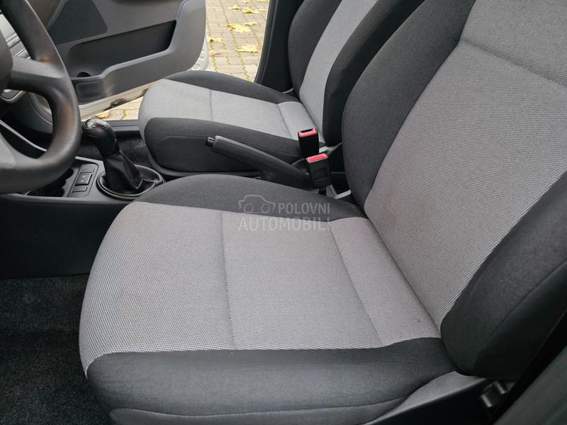 Škoda Fabia 1.2 NOV LANAC