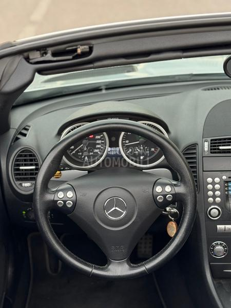 Mercedes Benz SLK 200 