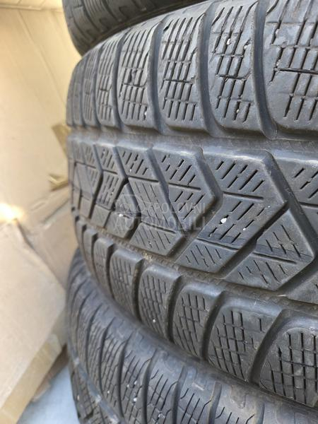 Pirelli 235/55 R19 Zimska