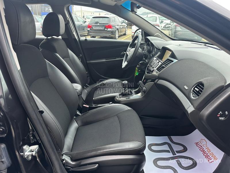 Chevrolet Cruze 1.7 Cdti Nav