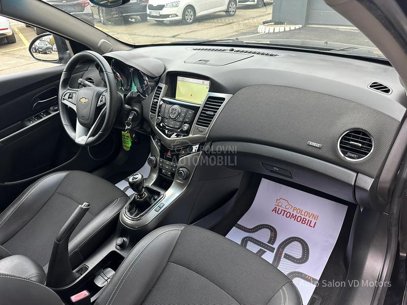 Chevrolet Cruze 1.7 Cdti Nav