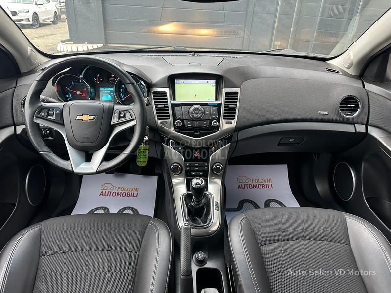 Chevrolet Cruze 1.7 Cdti Nav