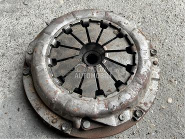 set kvacila za Toyota Yaris, Yaris Verso