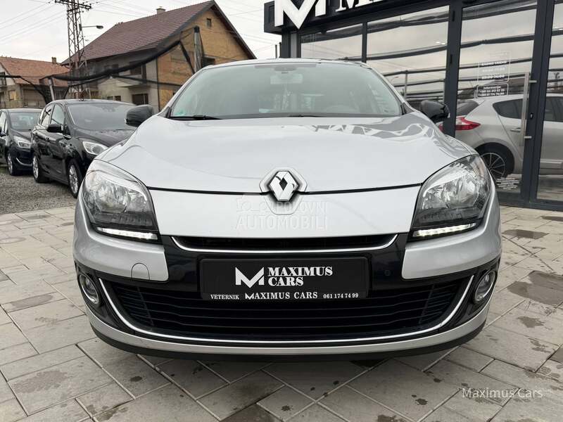 Renault Megane 1.2b