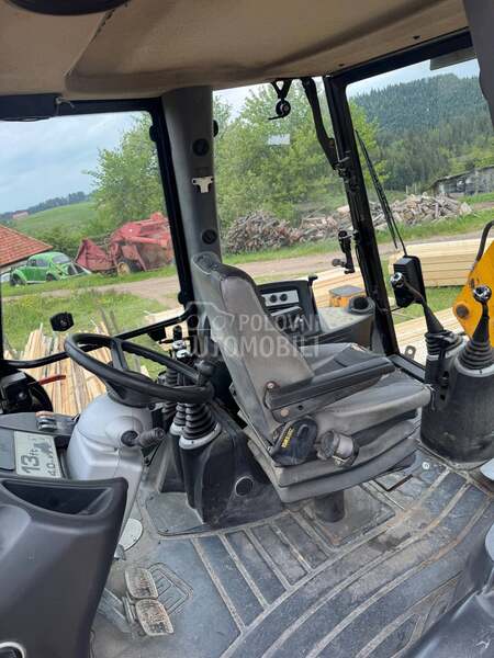 JCB 4CX