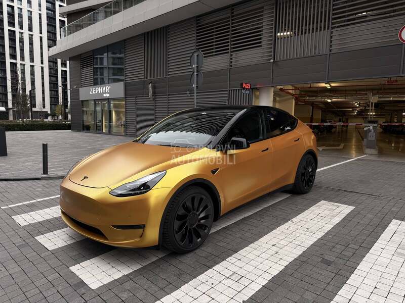Tesla Model Y Performance Berlin