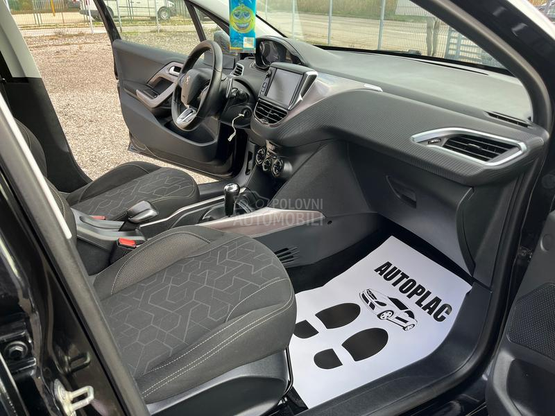 Peugeot 2008 1.6 hdi Exclusive
