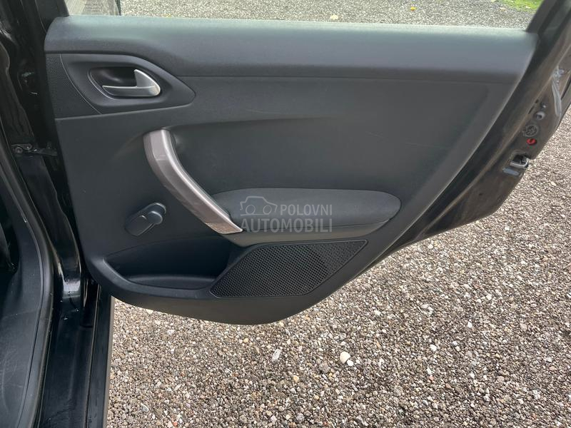 Peugeot 2008 1.6 hdi Exclusive