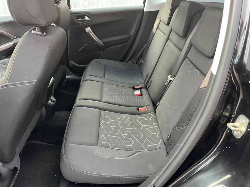 Peugeot 2008 1.6 hdi Exclusive