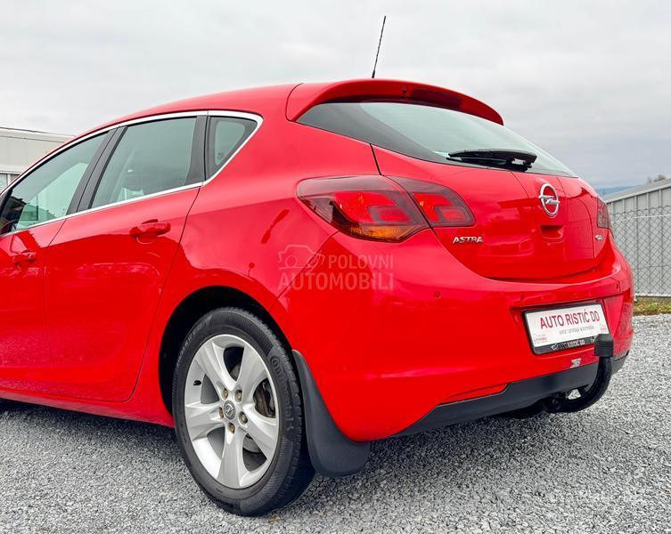 Opel Astra J L E D  F U L  T O P