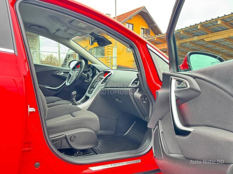 Opel Astra J L E D  F U L  T O P