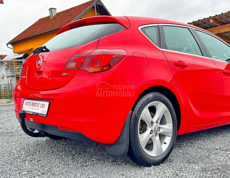 Opel Astra J L E D  F U L  T O P