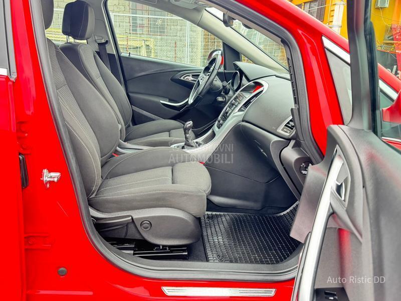 Opel Astra J L E D  F U L  T O P