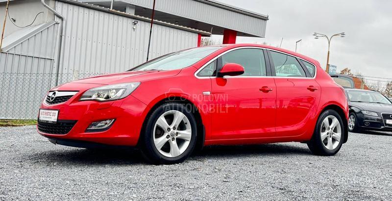 Opel Astra J L E D  F U L  T O P