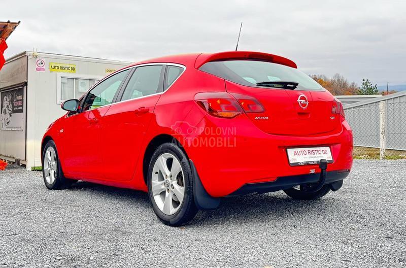 Opel Astra J L E D  F U L  T O P