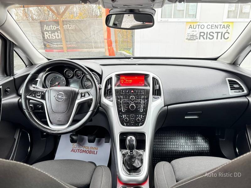 Opel Astra J L E D  F U L  T O P