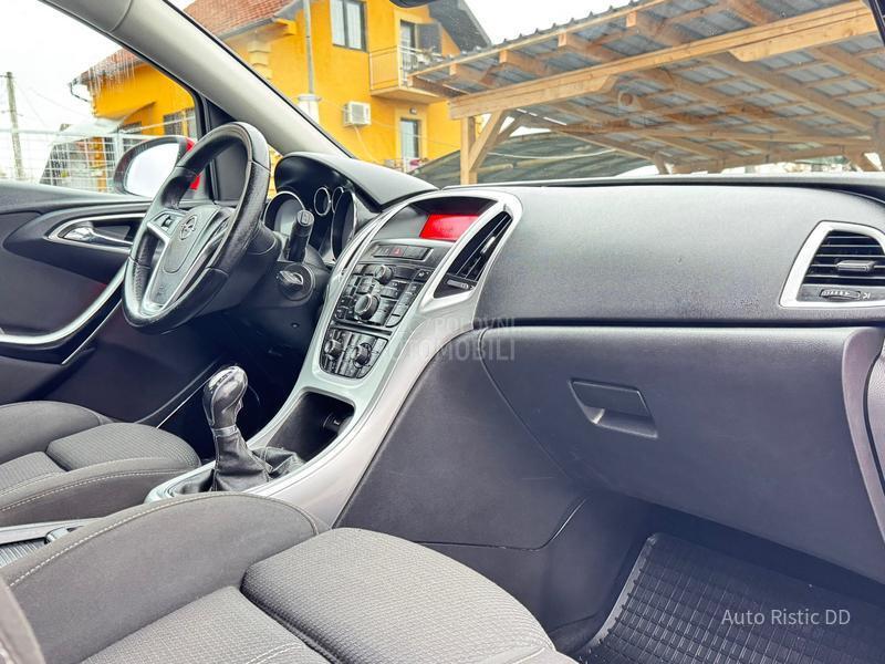 Opel Astra J L E D  F U L  T O P