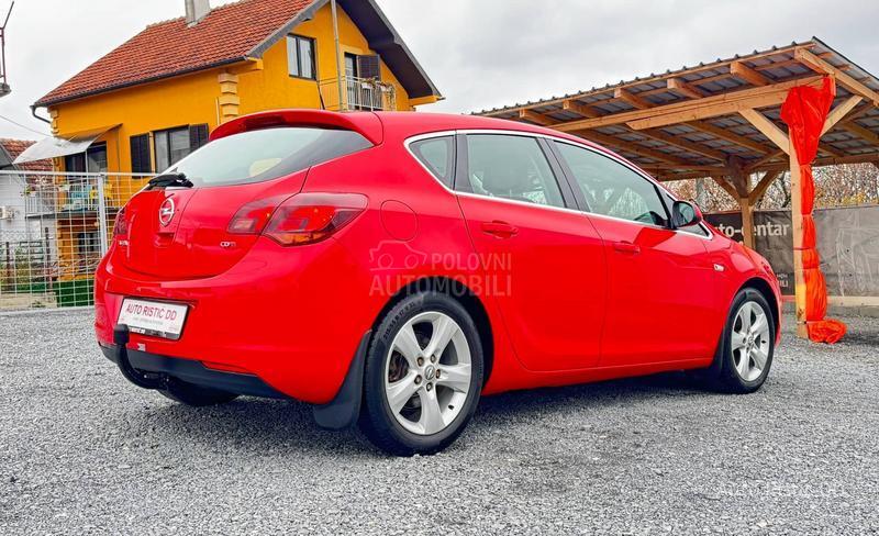 Opel Astra J L E D  F U L  T O P
