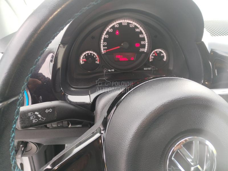 Volkswagen up! cup