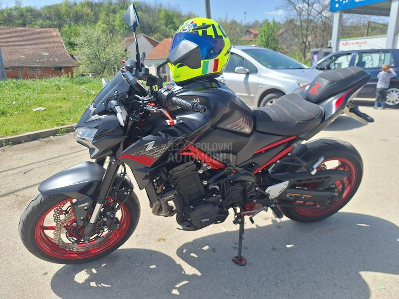Kawasaki Z 900