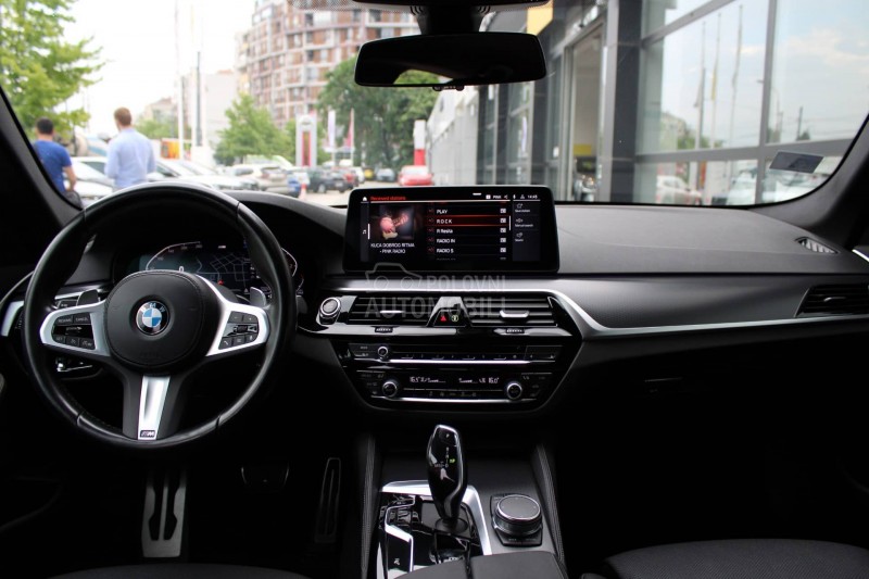 BMW 520 2.0D XDRIVE M