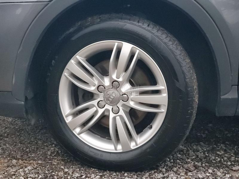 Audi Q3 2.0TDI AUTO-MATIK