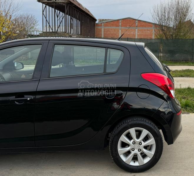 Hyundai i20 1.4i Blue Drive, CH