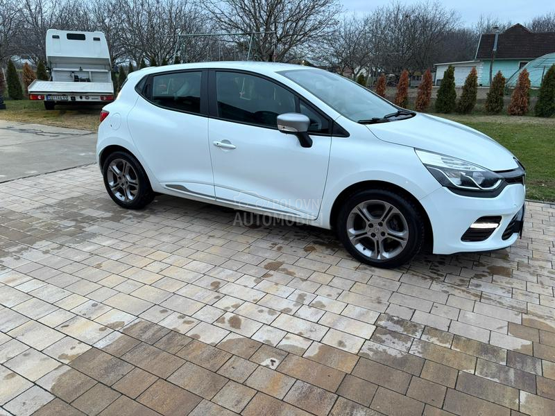 Renault Clio GT line