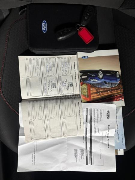 Ford Focus 1.0 EcoBoost ST/ CH