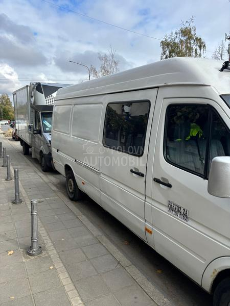 Mercedes Benz Sprinter 