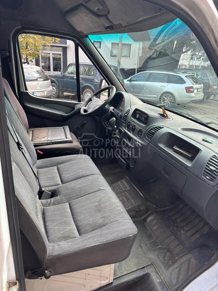 Mercedes Benz Sprinter 